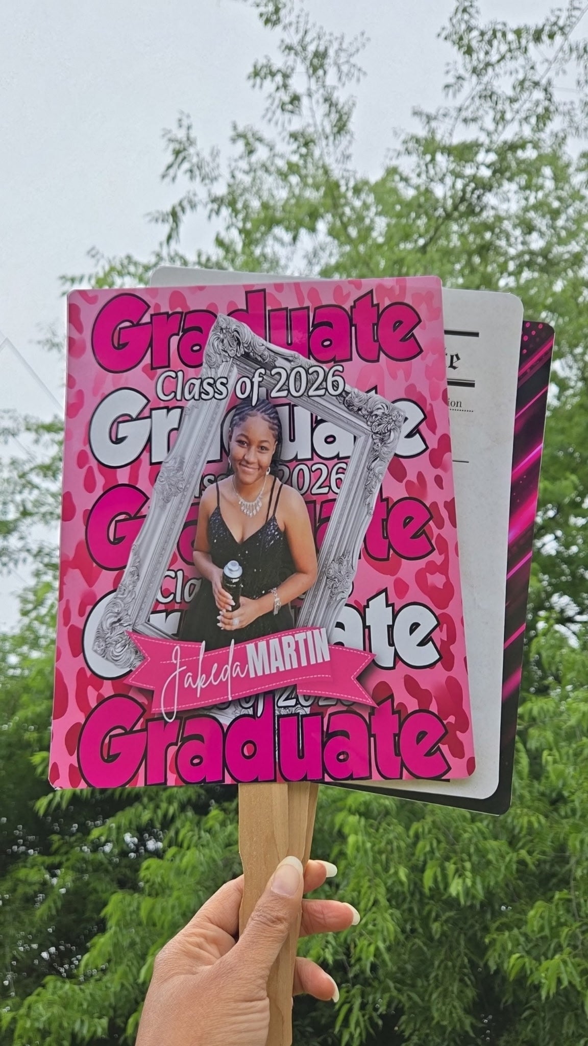 GRAD 2026 FAN - PINK POP OUT STYLE