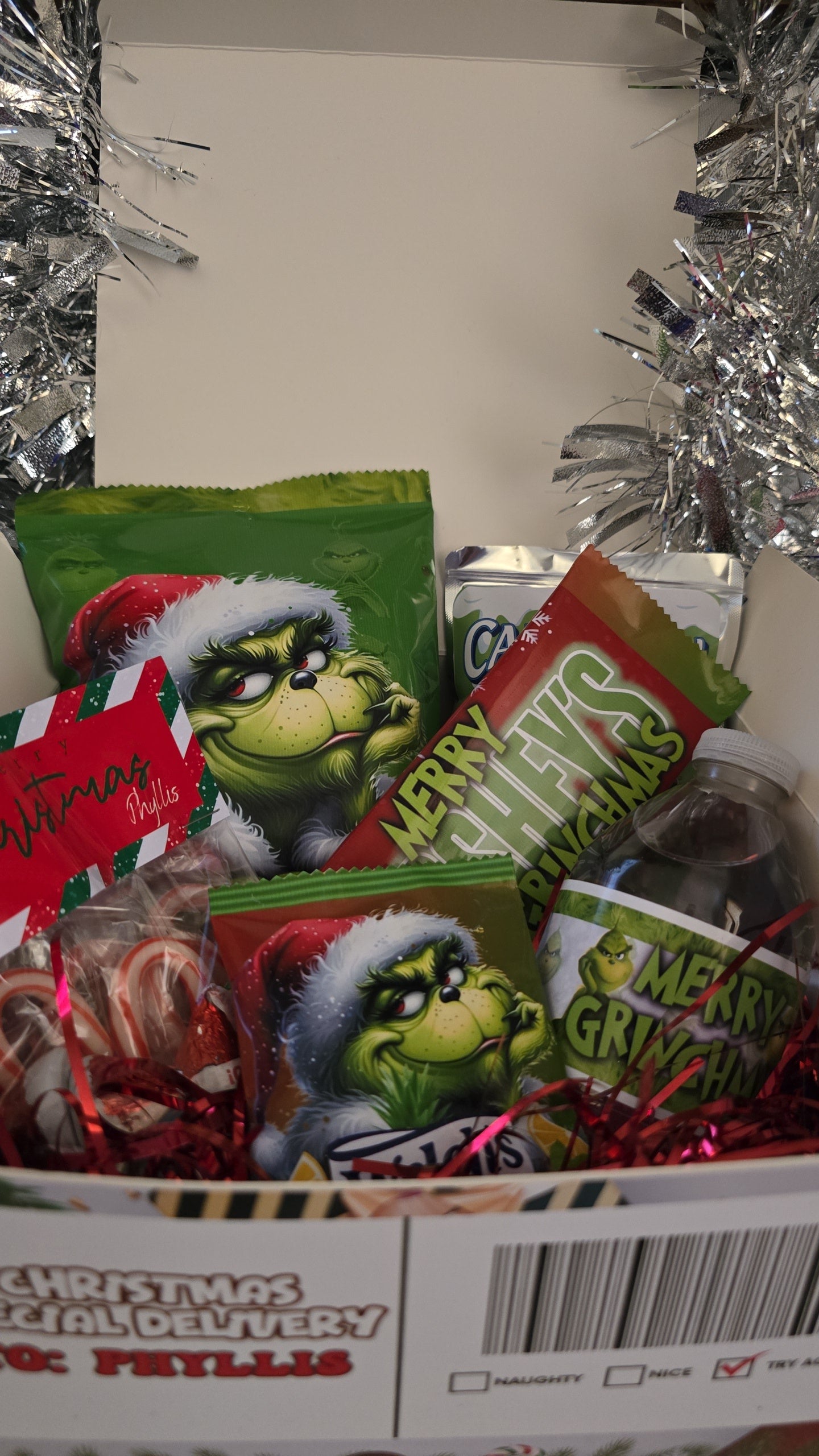 "Merry Grinchmas" Party Favor Box